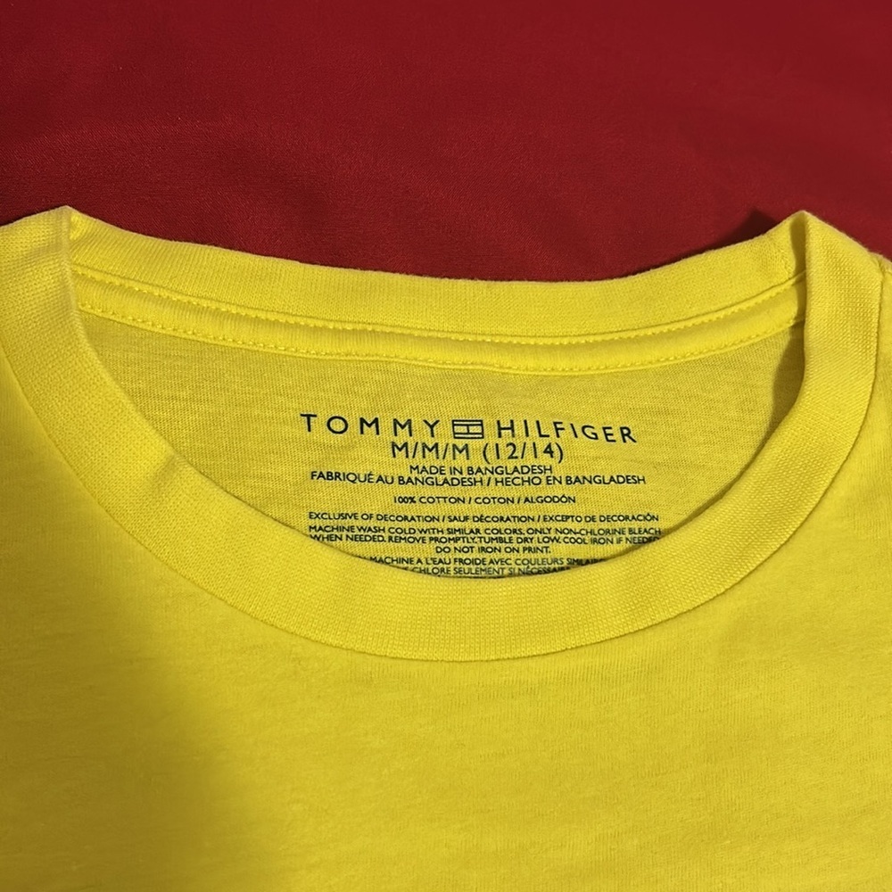 Tommy Hilfiger Yellow Tee with Graphic Design Medium 12/14 - Picture 2 of 5